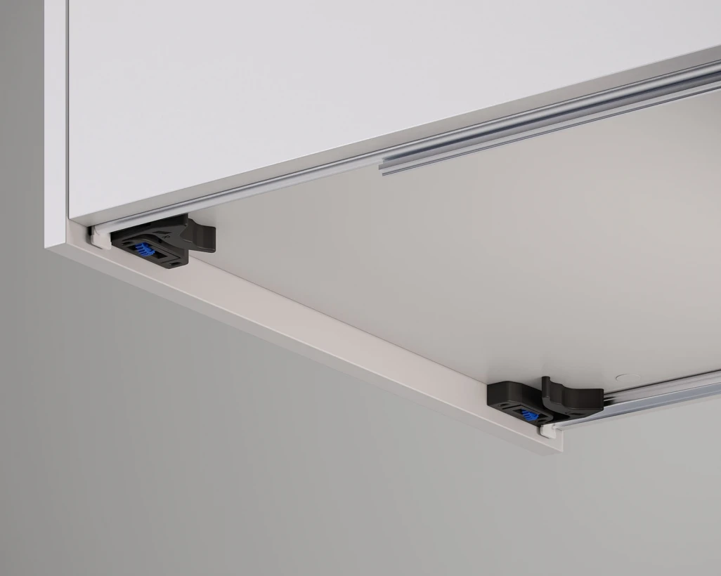 <b>QUADRO V6</b>